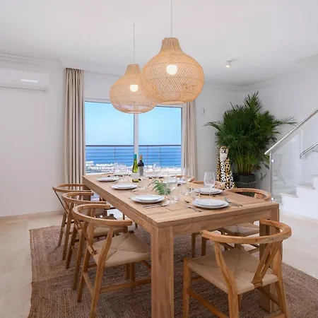 빌라 Luxury Maria Private Heated Pool Free Car Except Christmas 아데제