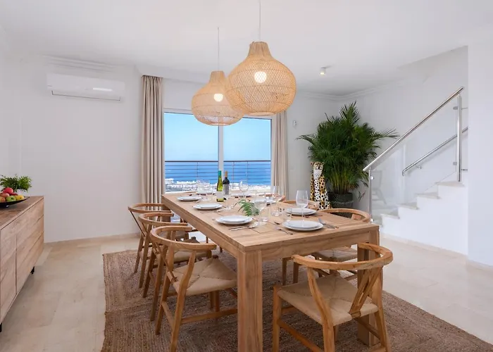 Villa Luxury Maria Private Heated Pool Free Car Except Christmas Costa Adeje (Tenerife)