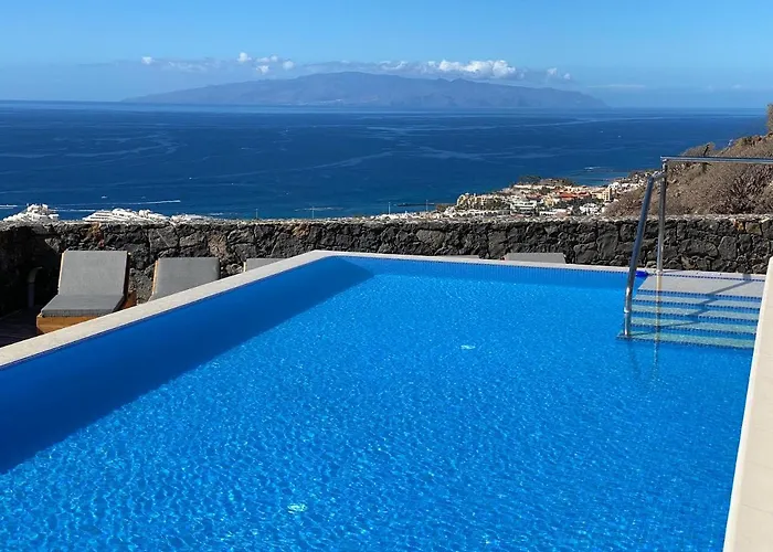 Luxury Maria Private Heated Pool Free Car Except Christmas Villa Costa Adeje (Tenerife)